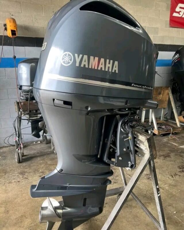 Used 2018 Yamaha F250 250 HP V6 4-Stroke Outboard Motor – 25" XL Shaft – 470 Hours