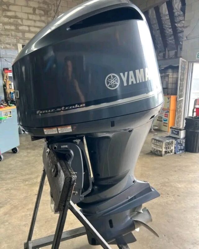 Used 2018 Yamaha F250 250 HP V6 4-Stroke Outboard Motor – 25" XL Shaft – 470 Hours