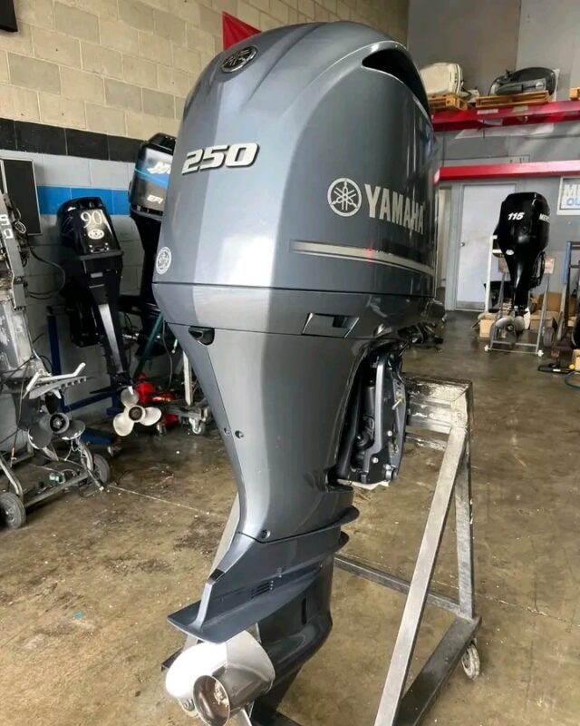 Used 2018 Yamaha F250 250 HP V6 4-Stroke Outboard Motor – 25" XL Shaft – 470 Hours