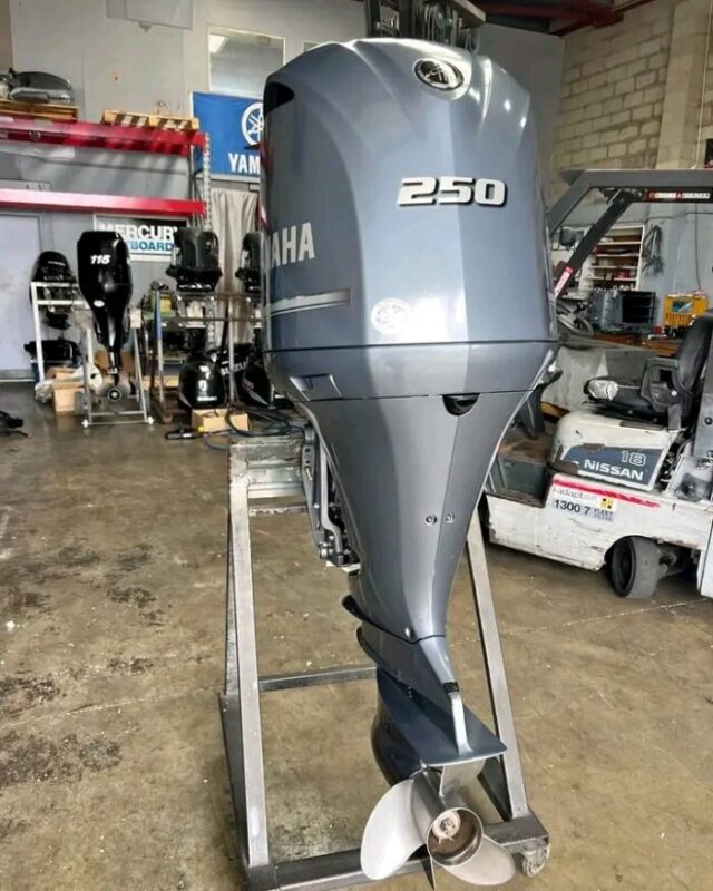 Used 2018 Yamaha F250 250 HP V6 4-Stroke Outboard Motor – 25" XL Shaft – 470 Hours