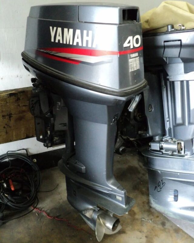 Used 1999 Yamaha 40 HP 2-Stroke Outboard Motor – 20" Shaft