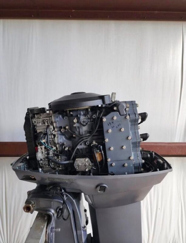 Used 2003 Yamaha 60 HP 3-Cylinder 2-Stroke Outboard Motor – 20" Shaft – 368 Hours – 120 PSI Compression – Controls & Propeller