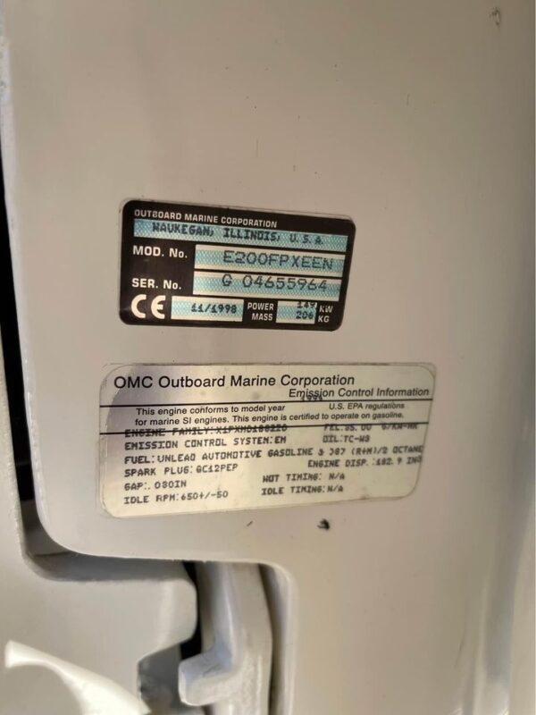 Used 2005 Evinrude 200 HP 2-Stroke Outboard Motor – 20" Shaft – 125 Hours – Controls Included – Fully Serviced