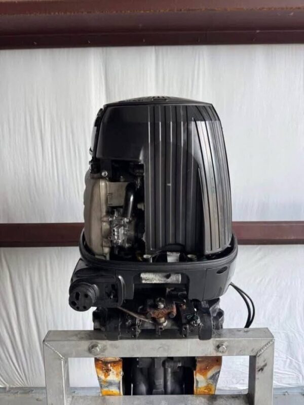 Used 2005 Suzuki DF140 140 HP 4-Stroke Outboard Motor – 25" Shaft – 353 Hours – Controls & Stainless Propeller