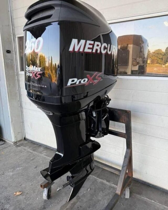 Used 2007 Mercury 250 HP Pro XS OptiMax 2-Stroke Outboard Motor – 20" Shaft – Remanufactured Powerhead – Freshwater – Fully Serviced