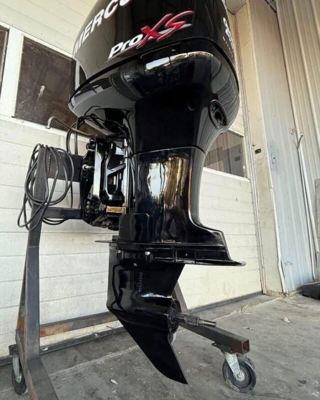 Used 2007 Mercury 250 HP Pro XS OptiMax 2-Stroke Outboard Motor – 20" Shaft – Remanufactured Powerhead – Freshwater – Fully Serviced