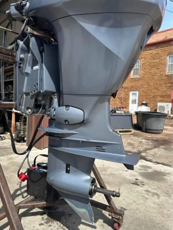 Used 2009 Yamaha F90 90 HP 4-Stroke EFI Outboard Motor – 20" Shaft – 260 Hours – Power Trim & Tilt – Original Condition
