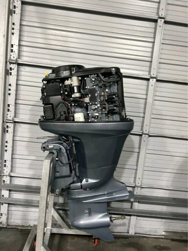 Used 2012 Yamaha F150 150 HP 4-Stroke EFI Outboard Motor – 20" Shaft – Controls Included – Strong Compression
