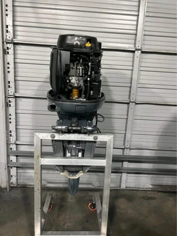Used 2012 Yamaha F150 150 HP 4-Stroke EFI Outboard Motor – 20" Shaft – Controls Included – Strong Compression