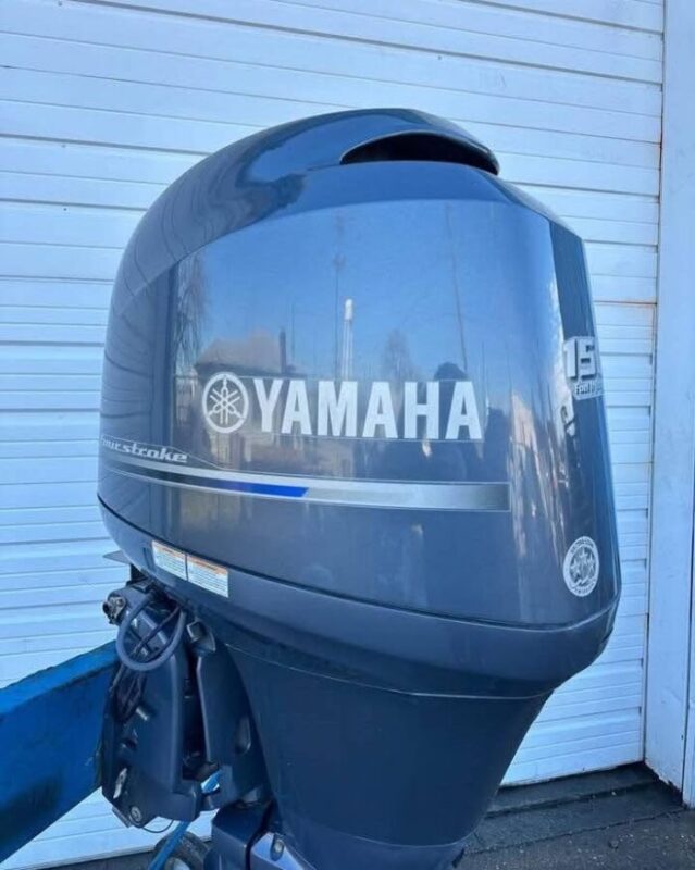 Used 2012 Yamaha F150XA 150 HP 4-Stroke EFI Outboard Motor – 25" Shaft – 317 Hours – 210–220 PSI Compression – Controls & Rigging Included