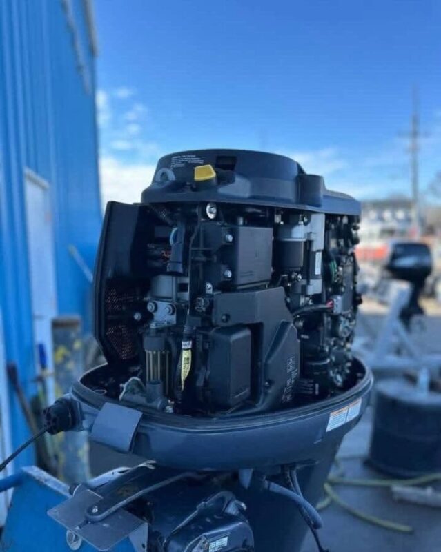 Used 2012 Yamaha F150XA 150 HP 4-Stroke EFI Outboard Motor – 25" Shaft – 317 Hours – 210–220 PSI Compression – Controls & Rigging Included