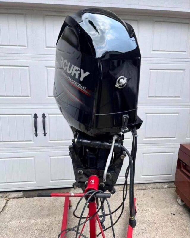 Used 2013 Mercury 75 HP ELPT 4-Stroke Outboard Motor – 20" Shaft – 232 Hours – 200 PSI Compression – Freshwater Only – Fully Serviced