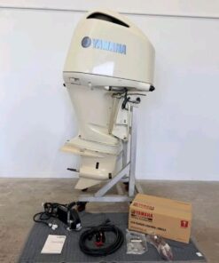 Used 2013 Yamaha F300 300 HP 4.2L V6 4-Stroke Outboard Motor – 25″ Shaft – 468 Hours – Left-Hand Rotation – New DEC Rigging Kit