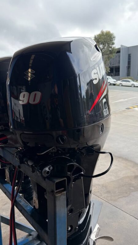 Used 2014 Suzuki DF90A 90 HP 4-Stroke Outboard Motor – 25" Extra-Long Shaft – 358 Hours – 180 PSI Compression – Fully Serviced