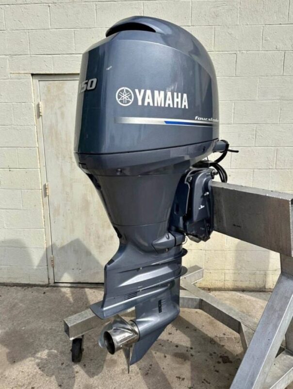Used 2014 Yamaha F150XA 150 HP 4-Stroke EFI Outboard Motor – 25" Shaft – 264 Hours – 200–210 PSI Compression – Fully Serviced
