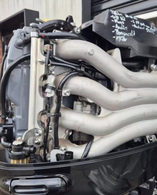Used 2015 Suzuki DF140A 140 HP 4-Stroke Outboard Motor – 25" Shaft – 260 Hours – 160–165 PSI Compression – Fully Serviced