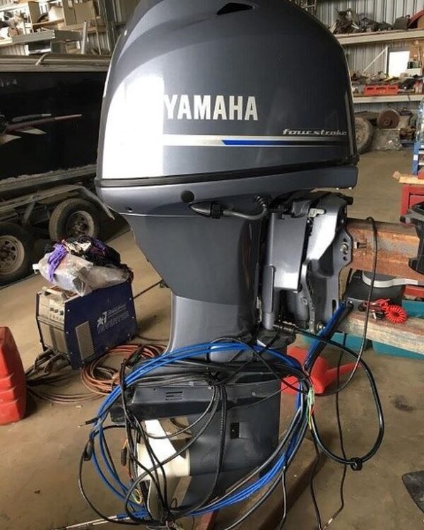 2015 Yamaha 70 HP 4-Stroke 25'' Shaft Remote Steer Power Tilt & Trim Outboard Motor - Alpha Marine Outboards
