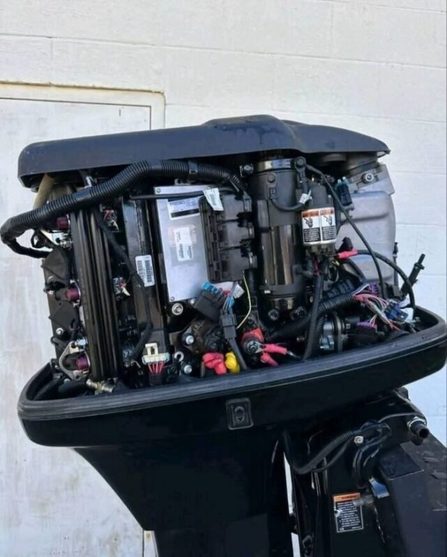 Used 2016 Mercury 175 HP Pro XS OptiMax 2-Stroke Outboard Motor – 20" Shaft – 210 Hours – Rigging Included