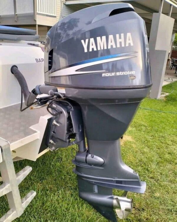 2016 Used Yamaha 115 hp 4-Stroke 20'' Shaft outboard motor