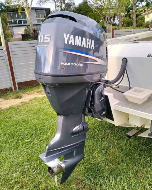 2016 Used Yamaha 115 hp 4-Stroke 20'' Shaft outboard motor