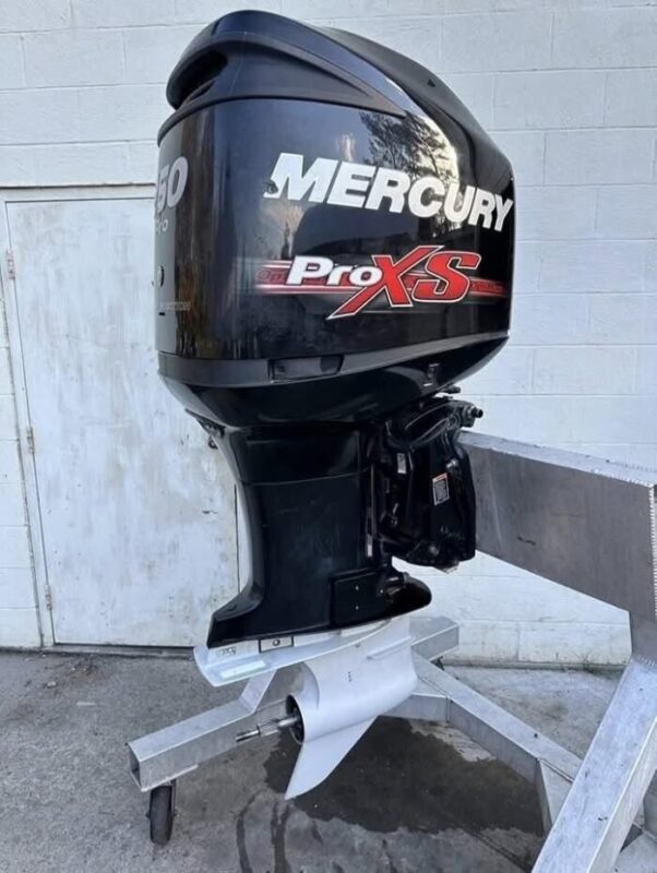 Used 2017 Mercury 250 HP Pro XS OptiMax 2-Stroke Outboard Motor – 20" Shaft – 151 Hours – 110–115 PSI Compression – Torque Master II