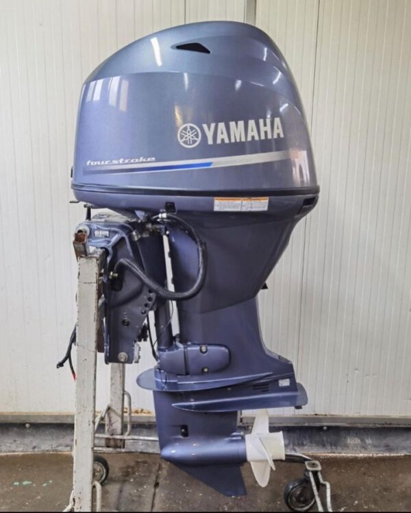 Used 2017 Yamaha 40 HP 4-Stroke Outboard Motor – 20" Shaft – 137 Hours – Remote Steer