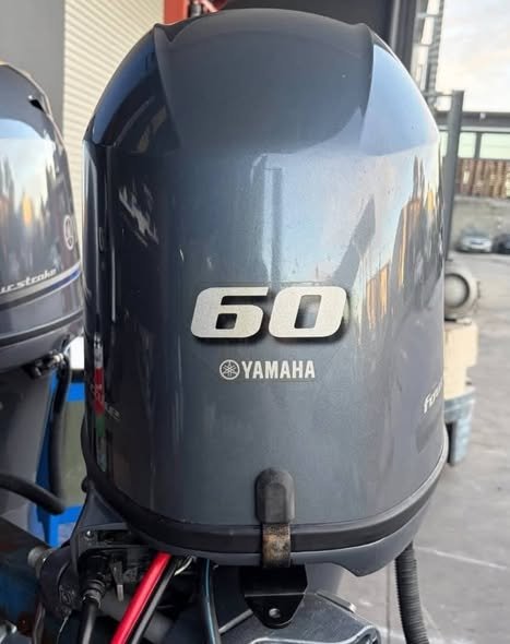 Used 2018 Yamaha F60LB 60 HP 4-Stroke Outboard Motor – 20" Long Shaft – 414 Hours – 170 PSI Compression – Tiller Handle
