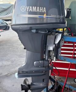 Used 2018 Yamaha F60LB 60 HP 4-Stroke Outboard Motor – 20" Long Shaft – 414 Hours – 170 PSI Compression – Tiller Handle