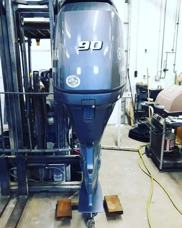 Used 2018 Yamaha F90LB 90 HP 4-Stroke Outboard Motor – 20" Shaft – 17 Hours