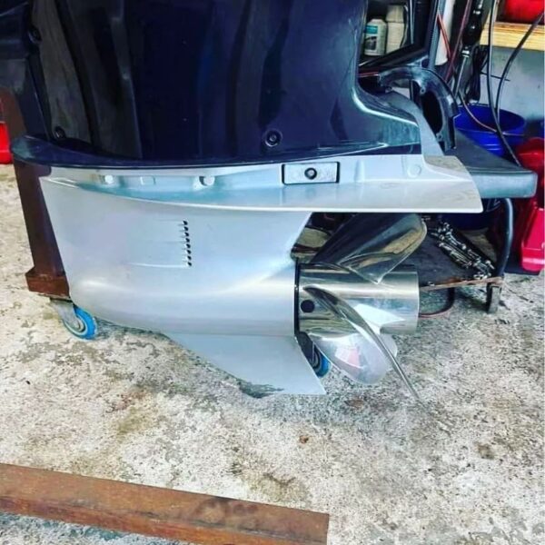 Used 2019 Mercury 300XL V8 4.6L Verado Outboard Motor – 300 HP – 20" Shaft – 200 Hours – Complete Setup