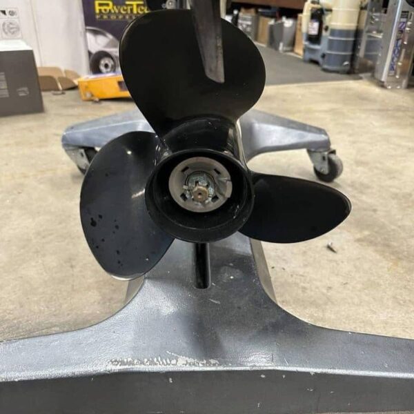 Used 2020 Suzuki DF90A 90 HP 4-Stroke EFI Outboard Motor – 20" Shaft – 22 Hours – Power Trim & Tilt – Side-Mount Controls