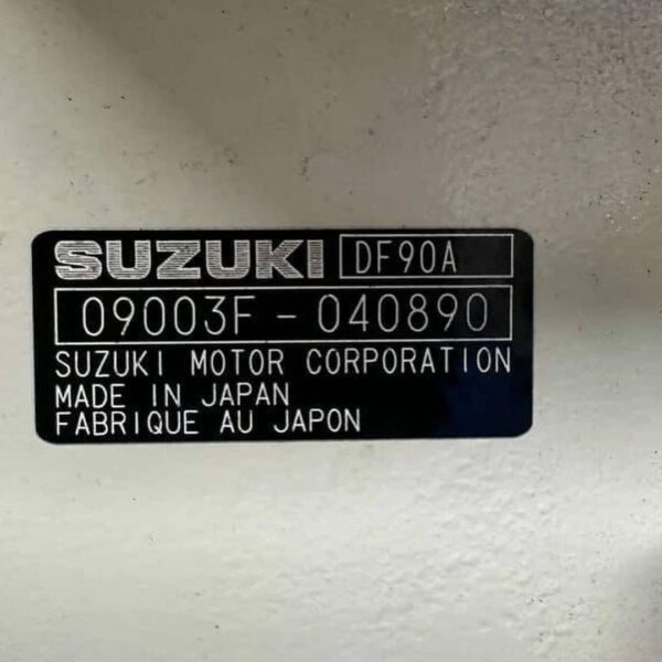 Used 2020 Suzuki DF90A 90 HP 4-Stroke EFI Outboard Motor – 20" Shaft – 22 Hours – Power Trim & Tilt – Side-Mount Controls