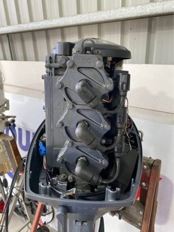 Used Yamaha 70 HP 2-Stroke Outboard Motor – 20" Shaft – Complete Rigging Package – Remote Control